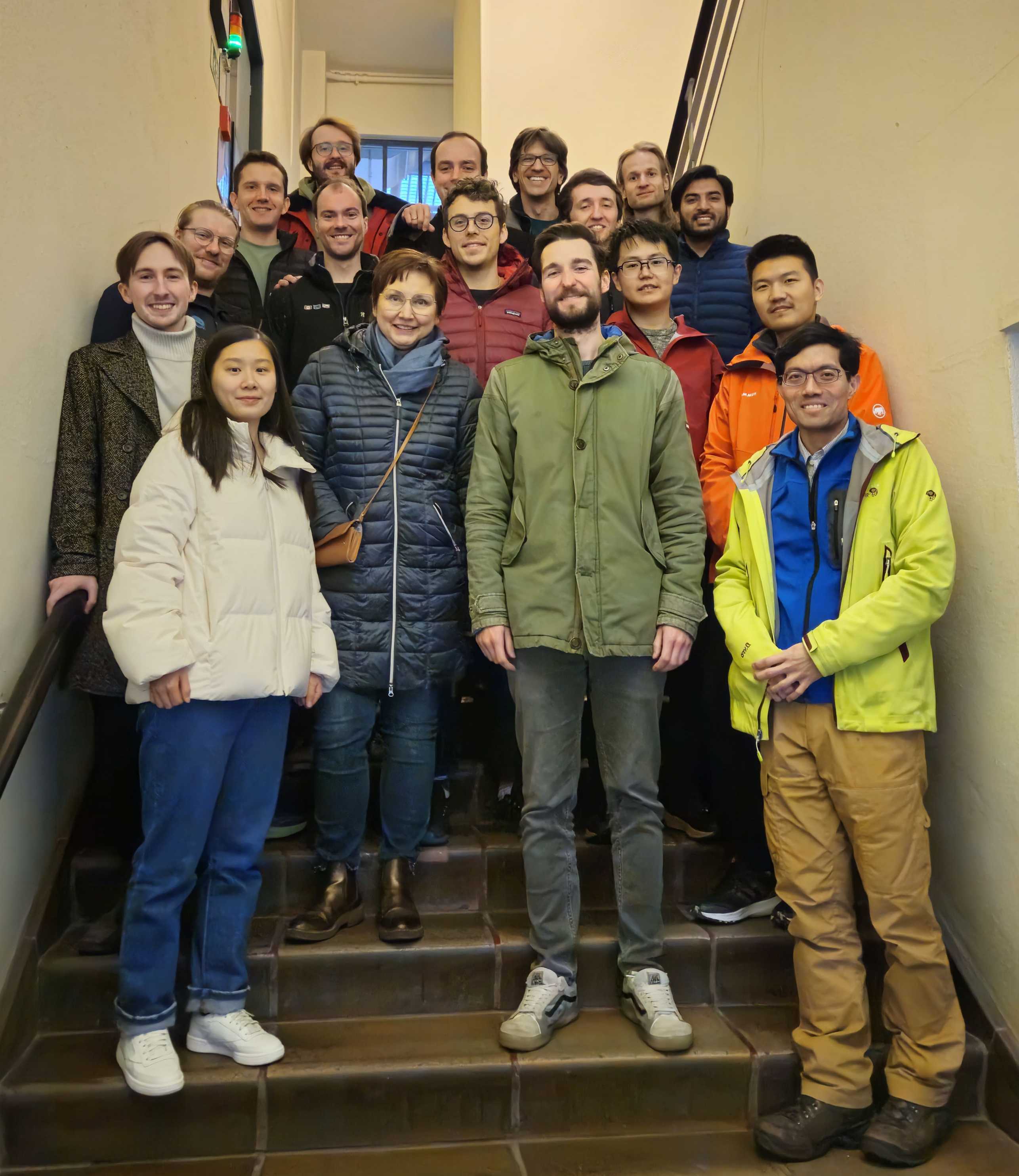 Enlarged view: Group picture of research group Prof. Coletti